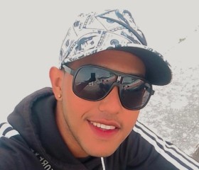 Alex, 22, Maracay