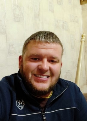 Александр, 36, Россия, Энгельс