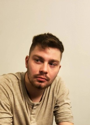 Александр, 25, Россия, Королёв