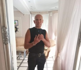 Vik, 63, Moscow