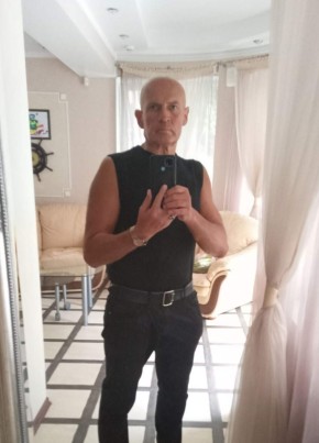 Vik, 63, Russia, Moscow