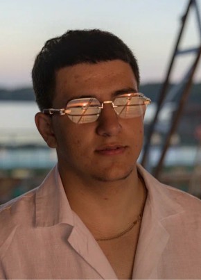 Vahe из Москвы 18 лет