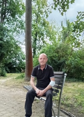 Пётр из Magdeburg 48 лет
