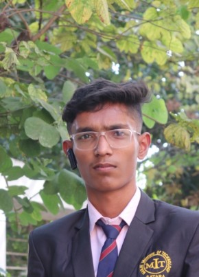 Yash Kshirsagar, 18, India, Pune