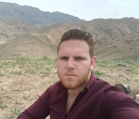 Ali, 20, Mashhad