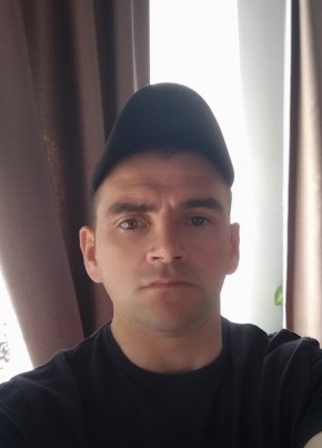 Александр, 37, Россия, Курганинск
