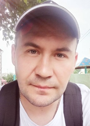 Roman, 33, Russia, Kazan