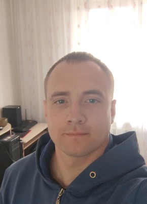 Александр, 35, Россия, Железногорск (Курская обл.)