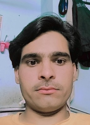 Rohit Kumar, 27, India, Ozar