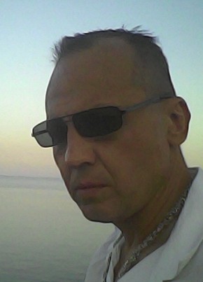 Александр из Москвы 44 года