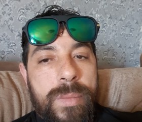 Ergili, 35, Shtip