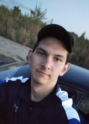 Серёга, 23, Россия, Саратов