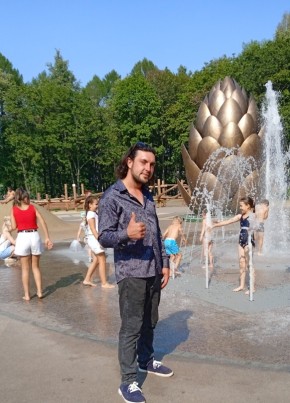 Тарас, 28, Россия, Бор
