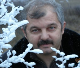 Николай, 65 лет, Удельная