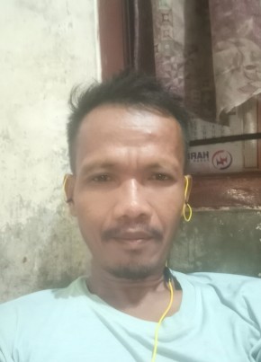 Iwan из Djakarta 43 года