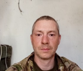 Aleksandr, 49, Athens