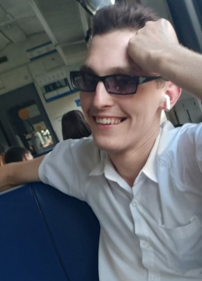 Сергей из Суземки 24 года