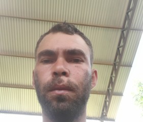 Luis, 30, Asuncion