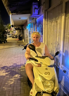 Lana, 55, Russia, Moscow