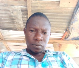 Aboubacar, 30, Gueckedou