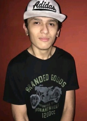 Juan, 19, República de Colombia, Medellín