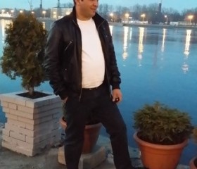 Руслан, 42 года, Şamxor
