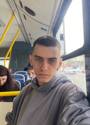 Александр из Клинцы 23 года
