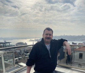 Aleksandr, 59, Saint Petersburg