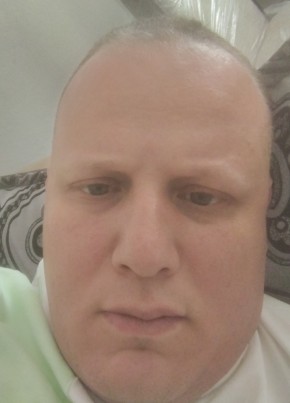 Alex, 46, Tunisia, Qulaybiyah