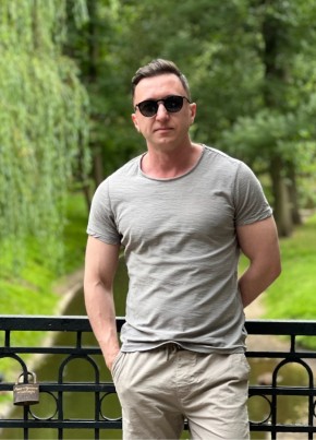 Vitaliy, 40, Belarus, Minsk