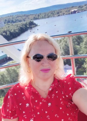 Ольга из Мурманска 47 лет