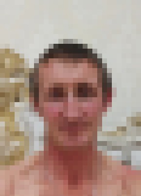 Артем из Сораң 44 года