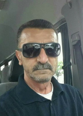 Hikmet, 48, Türkiye Cumhuriyeti, Ankara