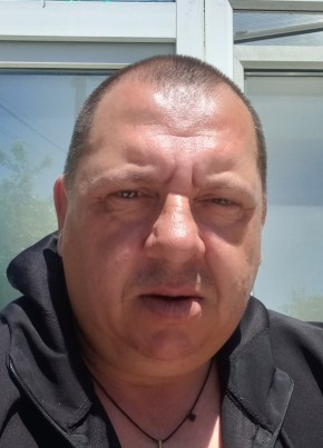 Михаил из Южно-Сахалинска 45 лет