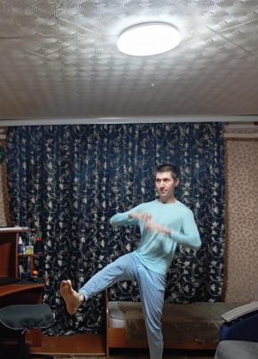 Артур из Екатеринбурга 35 лет