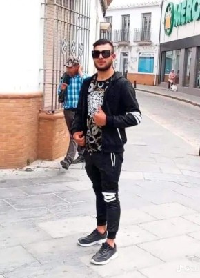 Albert из Sevilla 22 года