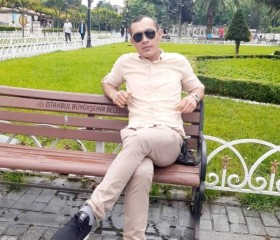 Aslan, 40, Ramat Gan