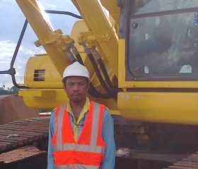 Alexsius Jhon, 48 лет, Kota Samarinda