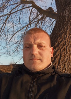 Андрей из Курска 24 года