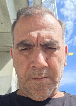 Siraj из Vancouver 36 лет