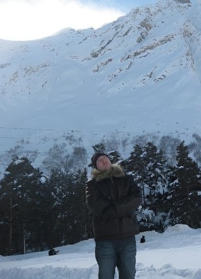 Igor, 80, Russia, Moscow