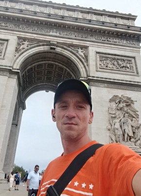 Alex из Courbevoie 39 лет