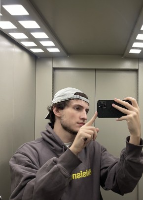 Иван из Новороссийска 23 года