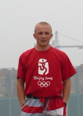 Аркадий из Богучаны 42 года