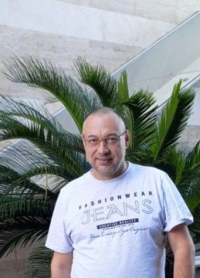 Олег из Воронежа 47 лет