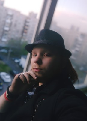 Игорь из Мурманска 24 года