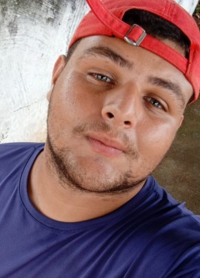Felipe Araújo из Santo Antônio da Platina 34 года