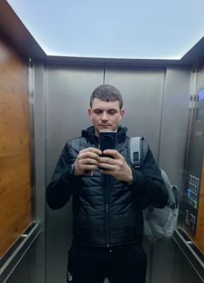 Павел, 31, Россия, Ершов