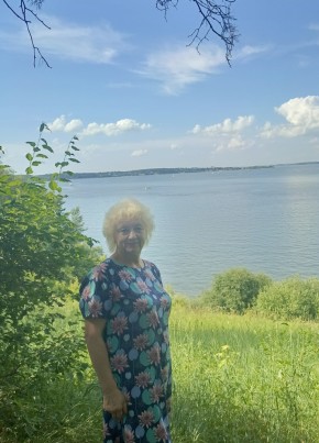 Лариса из Новосибирска 62 года