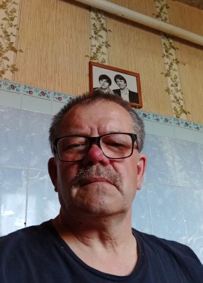 Виктор, 65, Россия, Апшеронск